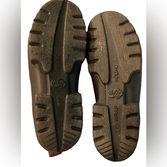 Wolky Wrap Round Walking Leather Shoes - Picture 6 of 7